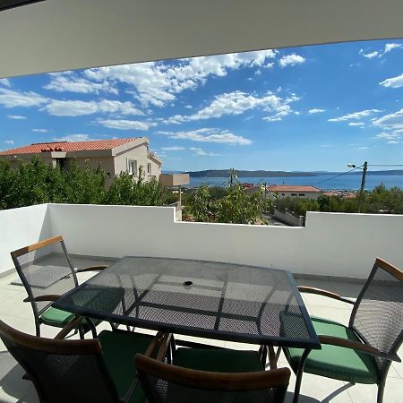 Apartament Apartman Mila Kaštela Zewnętrze zdjęcie
