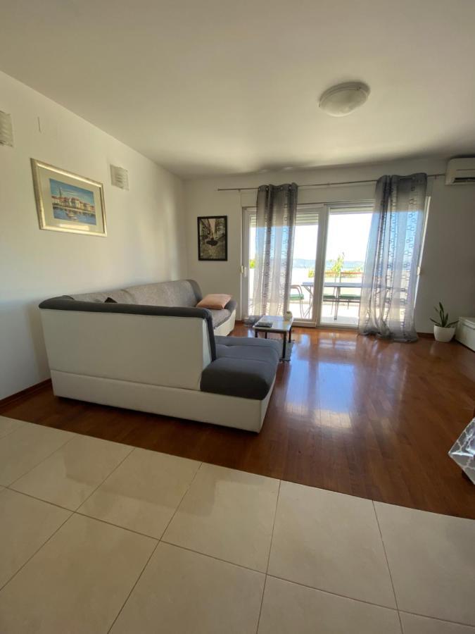 Apartament Apartman Mila Kaštela Zewnętrze zdjęcie