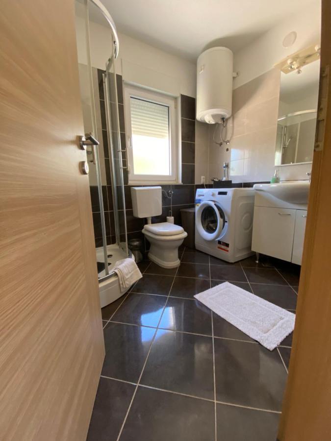 Apartament Apartman Mila Kaštela Zewnętrze zdjęcie