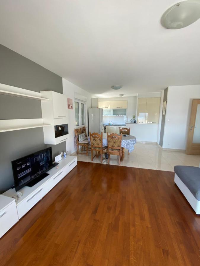 Apartament Apartman Mila Kaštela Zewnętrze zdjęcie