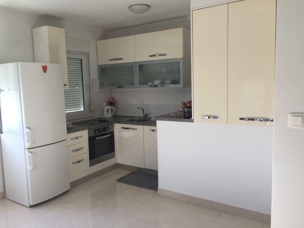 Apartament Apartman Mila Kaštela Zewnętrze zdjęcie