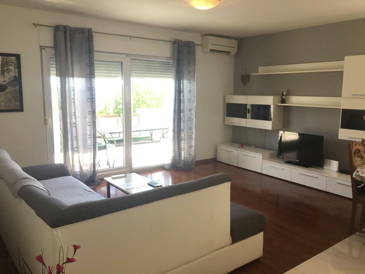 Apartament Apartman Mila Kaštela Zewnętrze zdjęcie
